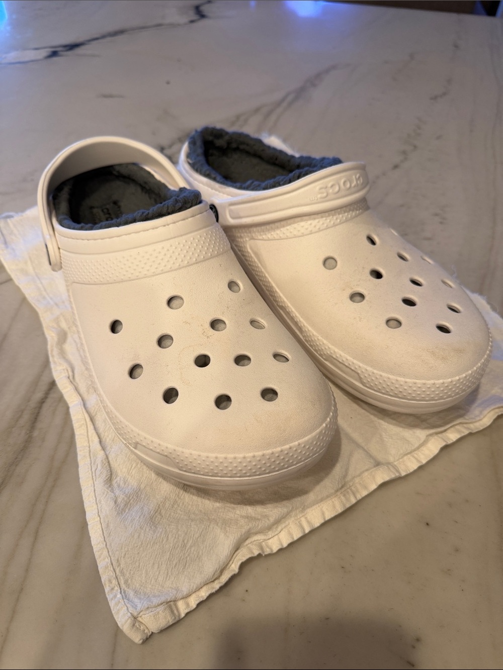 CROCS White Slip-On Clogs with Gray Fleece Lining